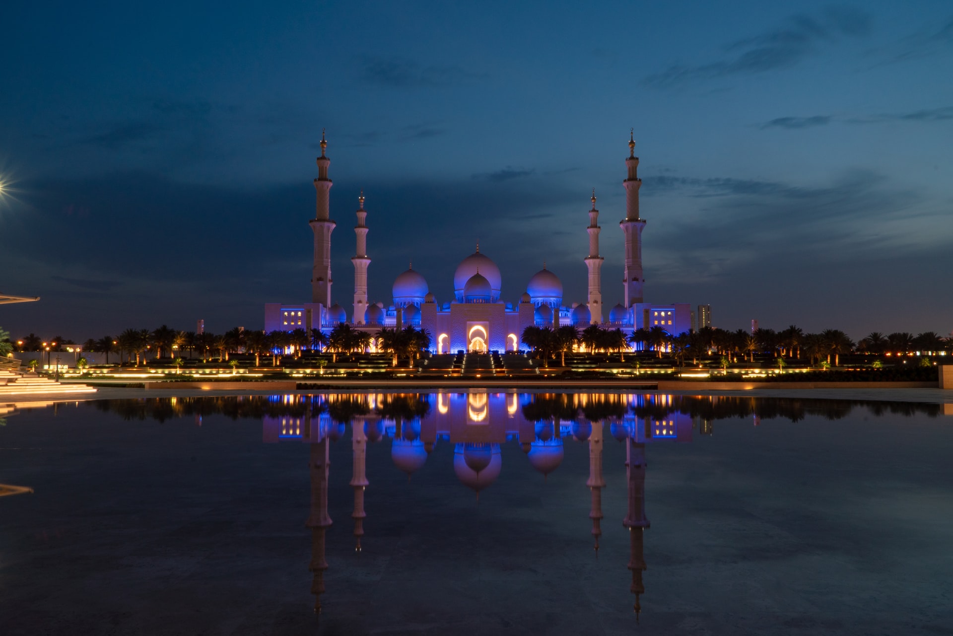 لماذا نذنب في شهر رمضان
