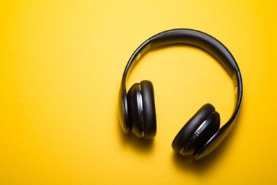 كيفية إصلاح سماعة الأذن الواضحة لا تعمل